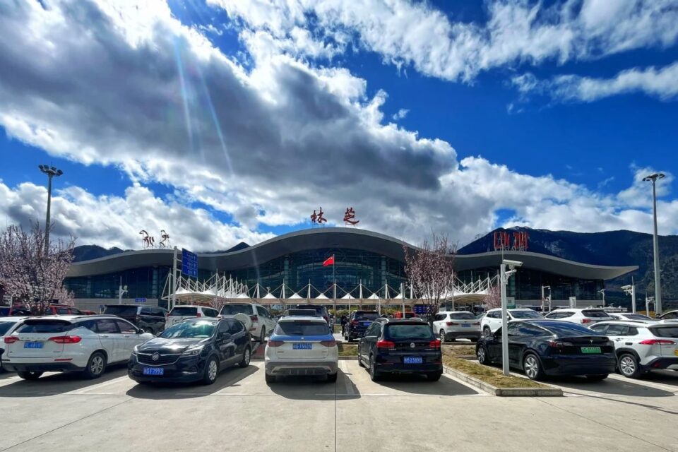 linzhi milin airport6 티벳여행 전문 현지여행사