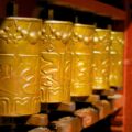 드레풍 사원(Drepung Monastery, 哲蚌寺)은 티벳 라싸에 위치한 겔룩파 최대의 사원으로, 1416년 창건되었으며 한때 1만 명 이상의 승려가 머물렀습니다.