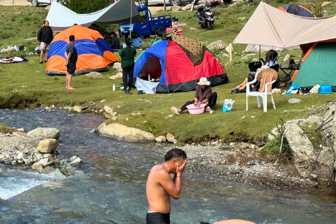 목욕절(沐浴节, Gamariji) tibet bathing02 티벳여행 전문 현지여행사
