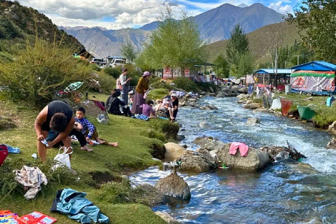 목욕절(沐浴节, Gamariji) tibet bathing03 티벳여행 전문 현지여행사